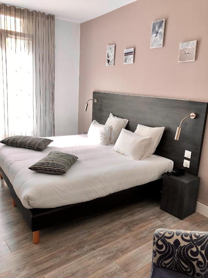 Hotel Saint Louis เอก-มอร์ต ภายนอก รูปภาพ