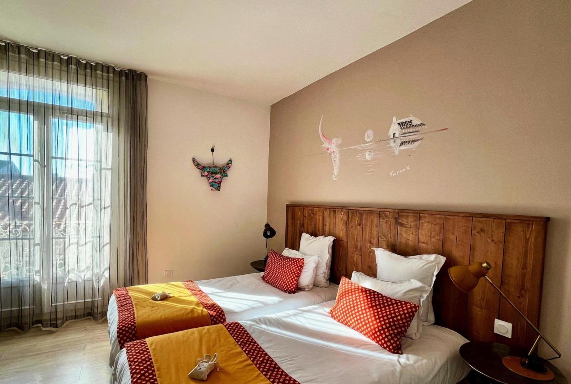 Hotel Saint Louis เอก-มอร์ต ภายนอก รูปภาพ