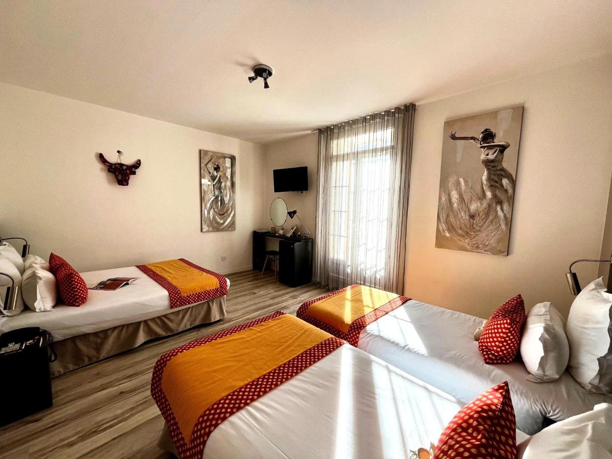 Hotel Saint Louis เอก-มอร์ต ภายนอก รูปภาพ