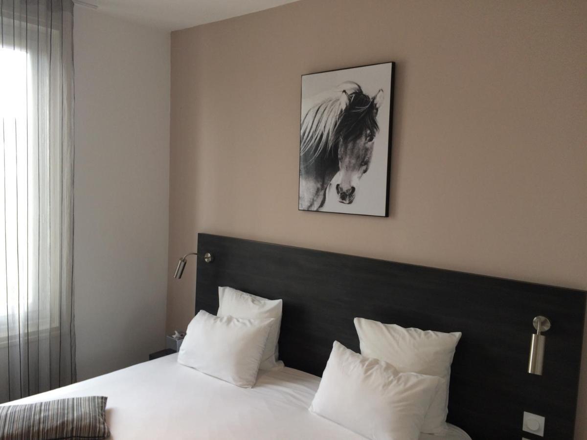 Hotel Saint Louis เอก-มอร์ต ภายนอก รูปภาพ